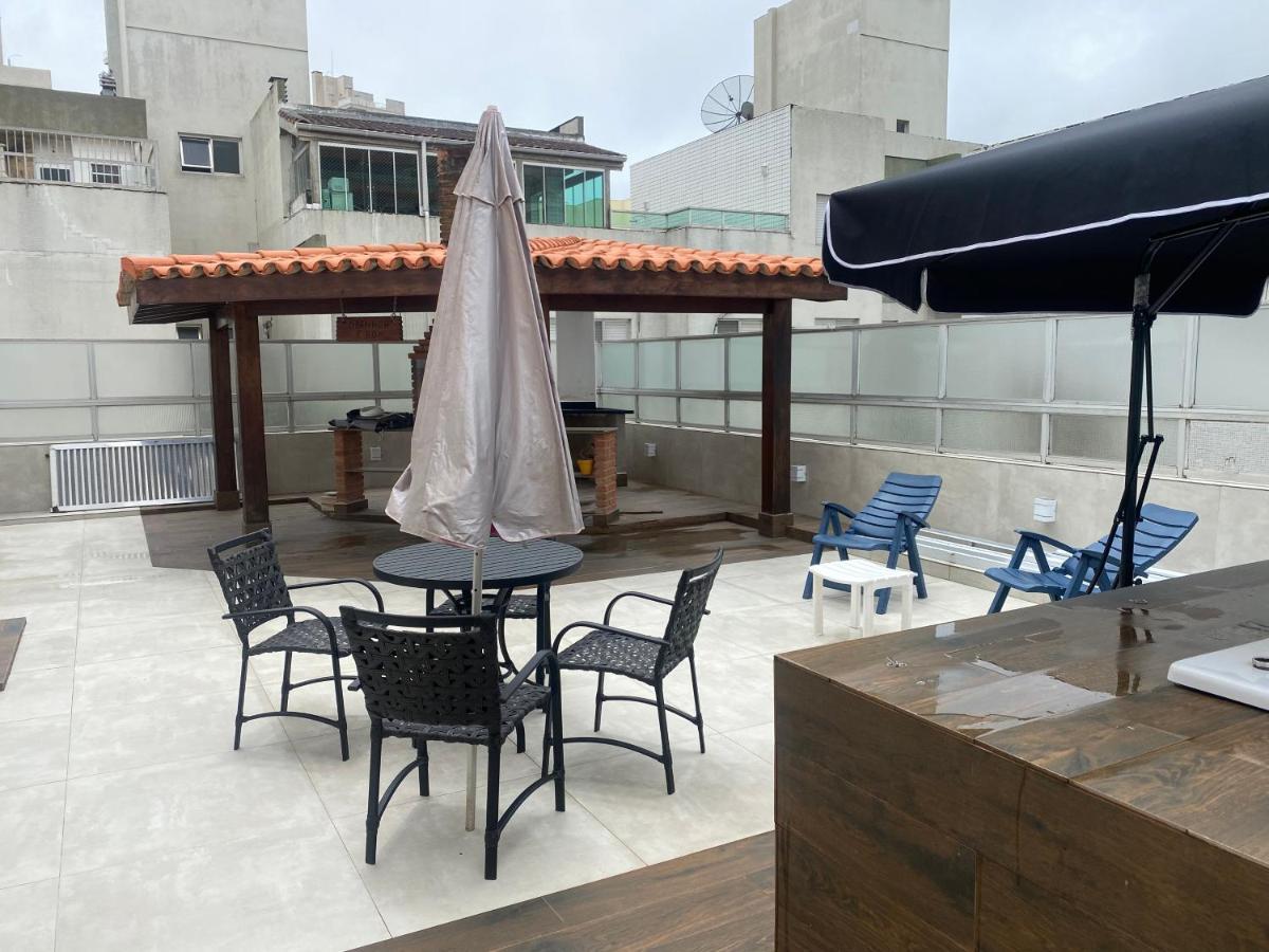 Cobertura Guarujá Apto com Jacuzzi e Churrasqueira Exterior foto
